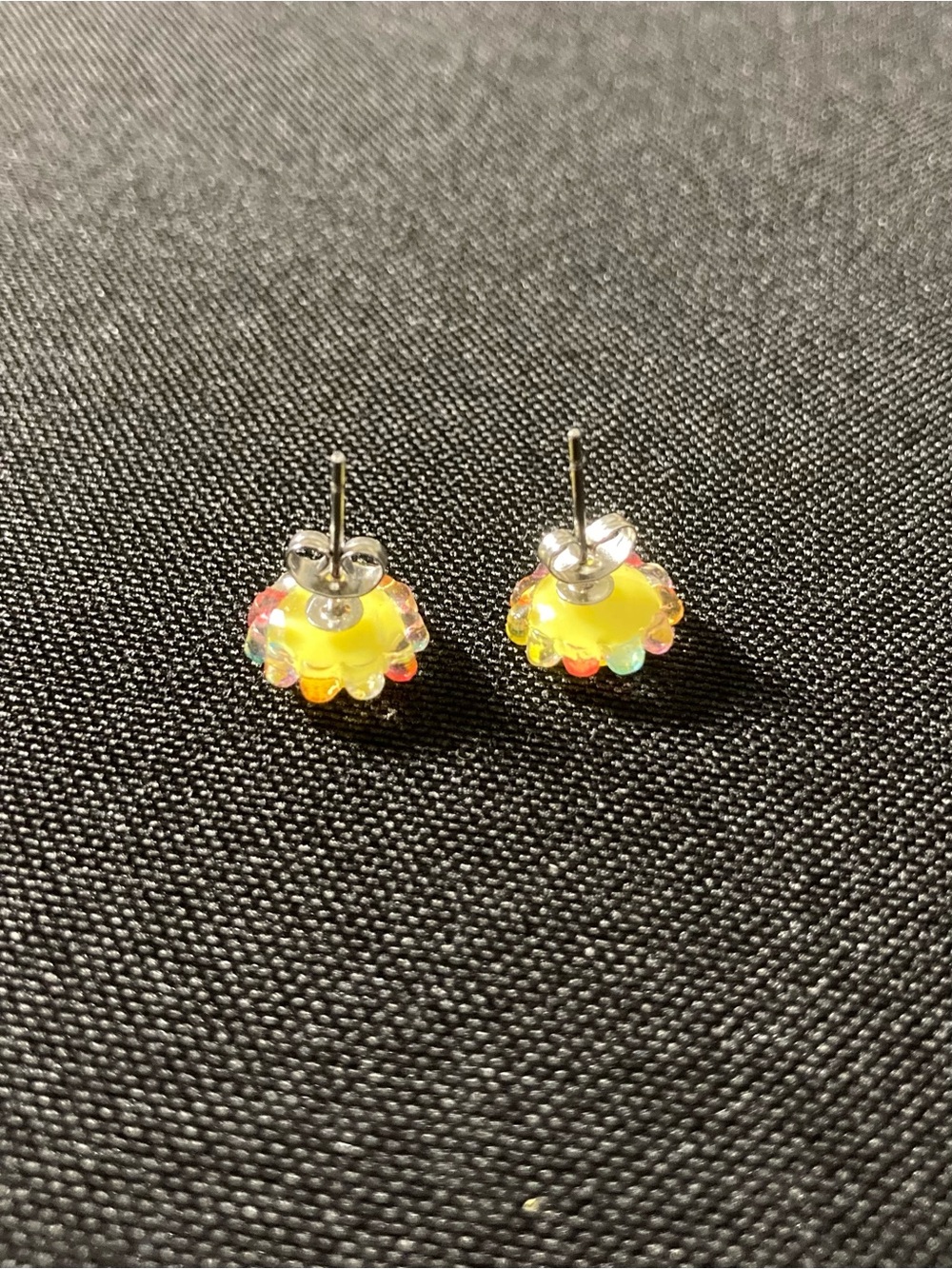 ⭐️ Handmade Mini Rainbow Smiley Face Flower Stud Earrings - Picture 3 of 5